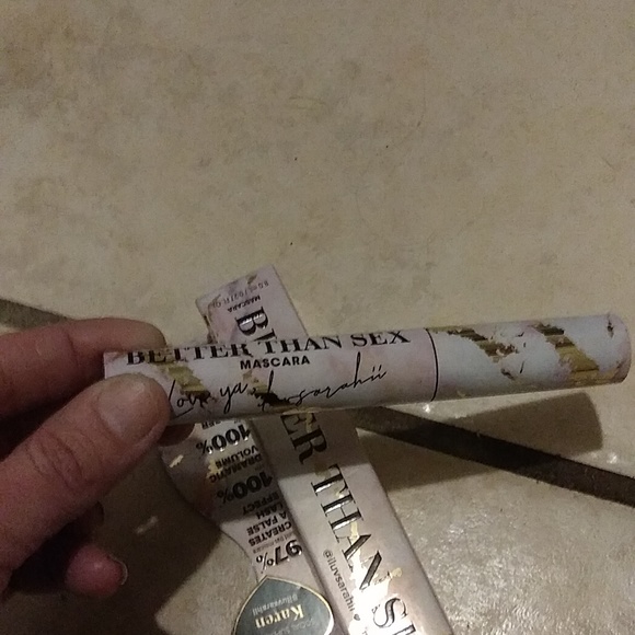 hold too faced better than sex mascara limited edition collab - Picture 2 of 3